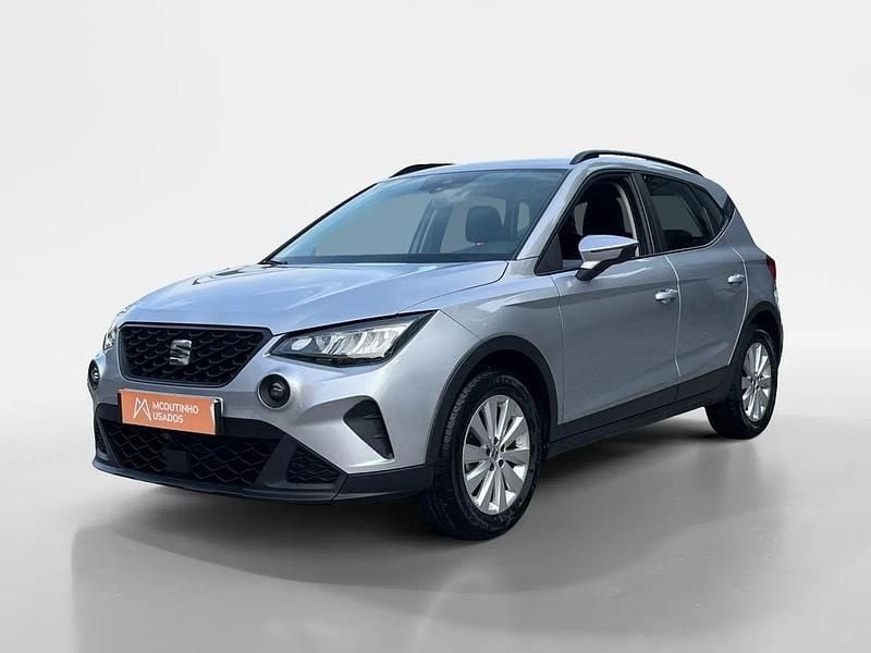 Cinza Usado 2023 Seat Arona Style SUV | € 16.990 (Preço justo) - Imagem 1/4