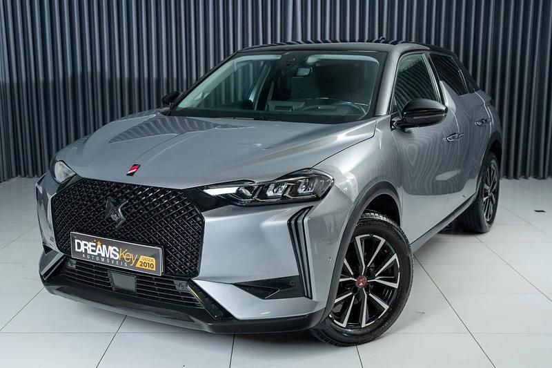 Cinzento Usado 2023 DS Automobiles DS3 | € 21.400 (Preço justo) - Imagem 1/4