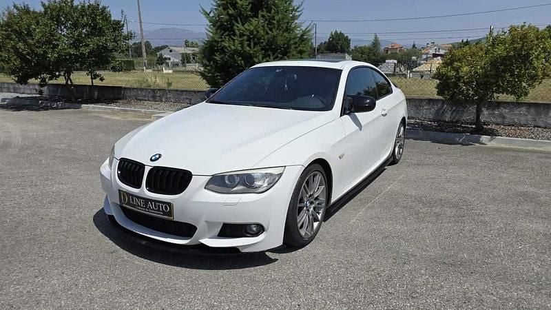 Branco Usado 2010 BMW 320 Coupé | € 15.950 (Preço elevado) - Imagem 1/4
