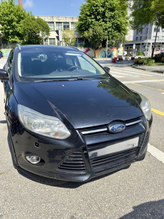Usado 2011 Ford Focus Sedan | € 5.550 (Preço justo) - Imagem 1/4