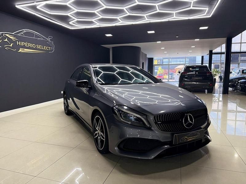 Usado Mercedes A180 AMG line 109 HP (80 kW) 2016 Cinza