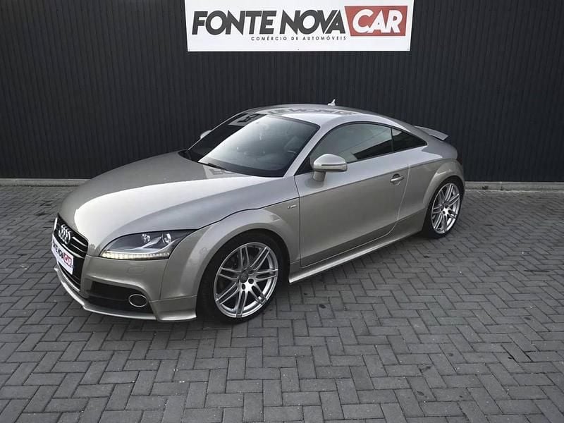 Cinzento Usado 2013 Audi TT S-Line Coupé | € 19.450 (Preço justo) - Imagem 1/4