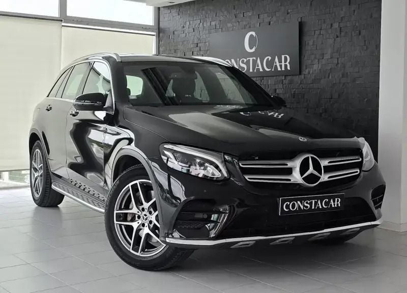 Preto Usado 2018 Mercedes GLC250 AMG line SUV | € 40.900 (Preço elevado) - Imagem 1/4