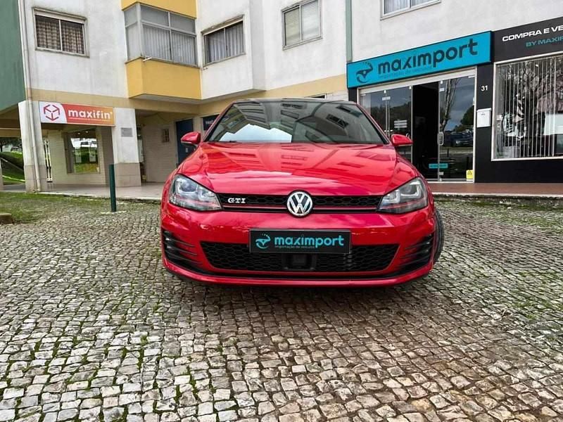 Usado VW Golf VII GTI 220 HP (161 kW) 2014 Vermelho Citadino