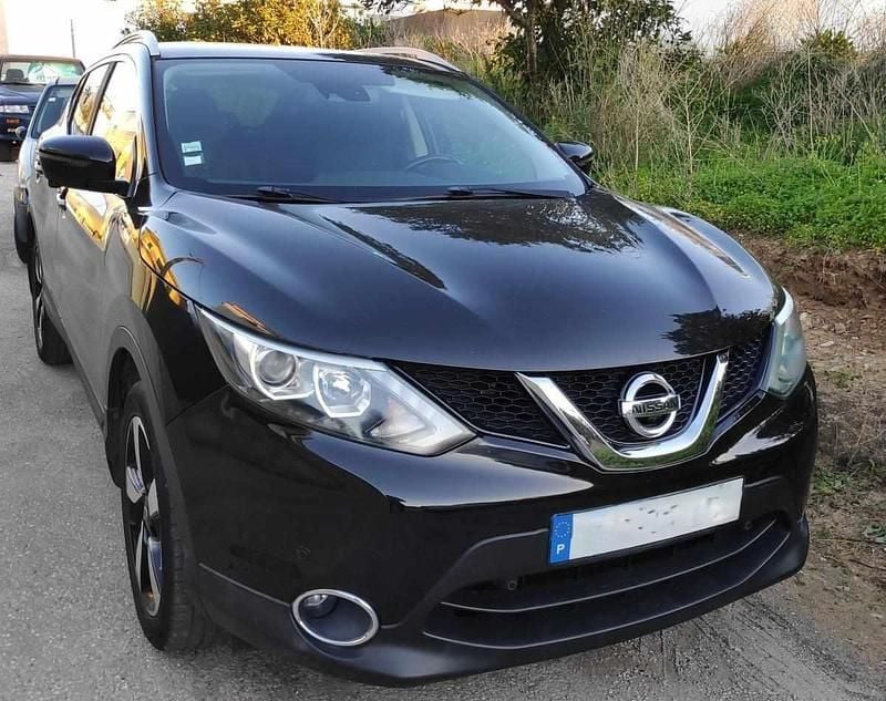 Preto Usado 2016 Nissan Qashqai SUV | € 14.490 (Bom preço) - Imagem 1/4