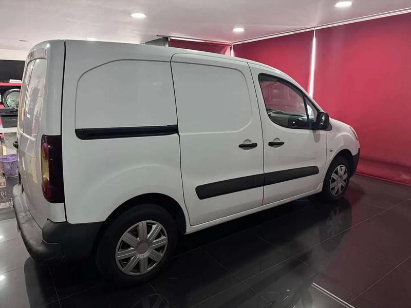 Usado Citroën Berlingo 75 HP (55 kW) 2014 Branco Monovolume