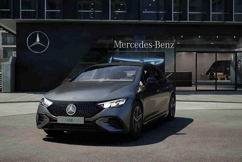 Novo Mercedes EQE300 194 kW (265 HP) 2025 Cinzento Sedan