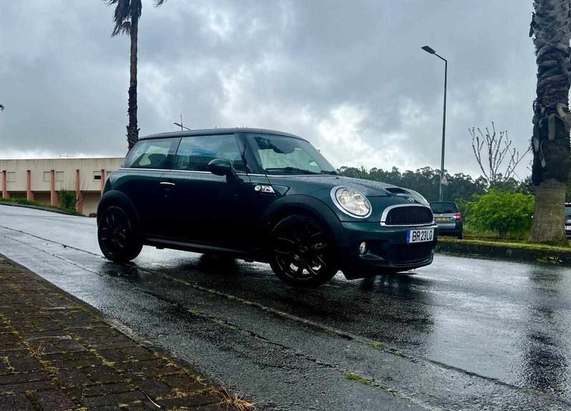 Verde Usado 2010 Mini Cooper S Citadino | € 10.990 (Super Preço) - Imagem 1/4