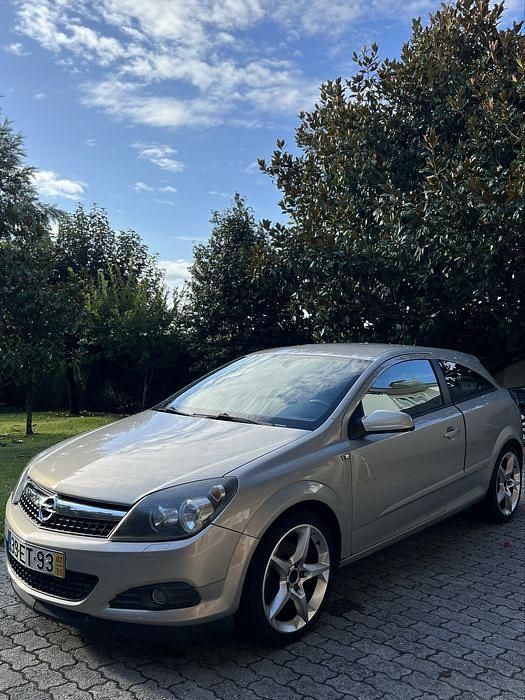 Usado 2007 Opel Astra GTC | € 6.500 (Preço elevado) - Imagem 1/4