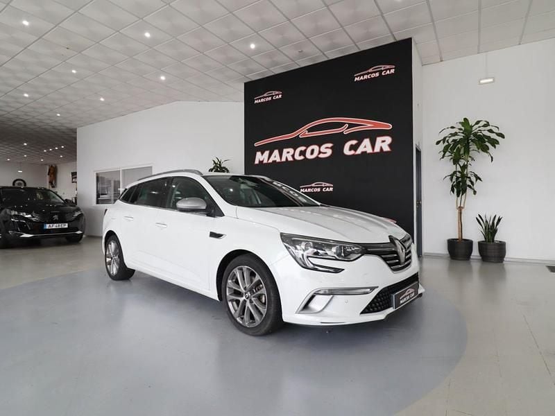Branco Usado 2016 Renault Mégane III Carrinha | € 15.400 (Caro) - Imagem 1/4