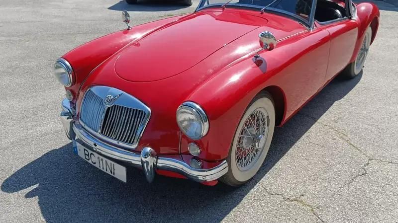 Usado MG MGA 90 HP (66 kW) 1957 Vermelho Cabrios