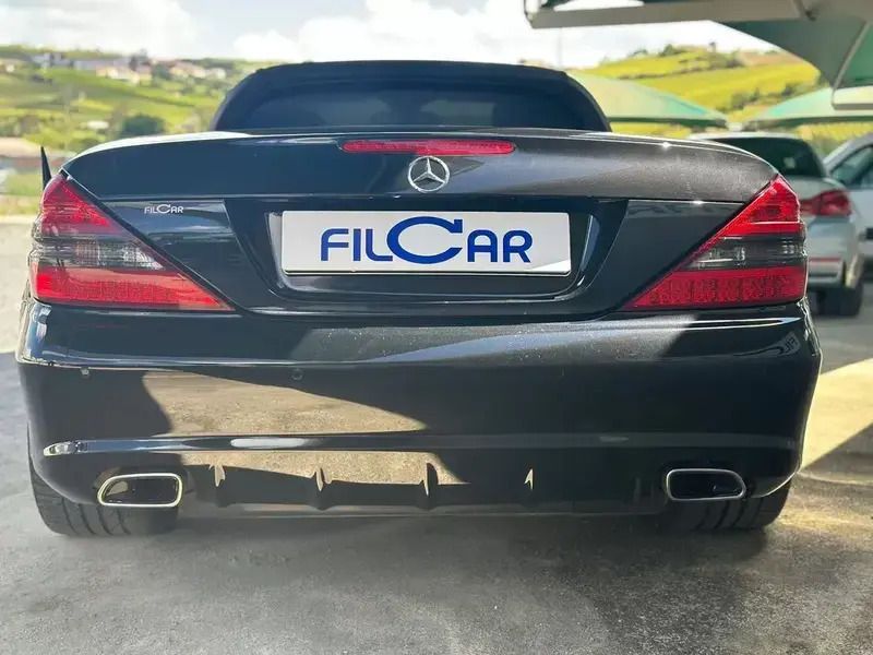 Usado Mercedes SL350 315 HP (231 kW) 2009 Preto Cabrios