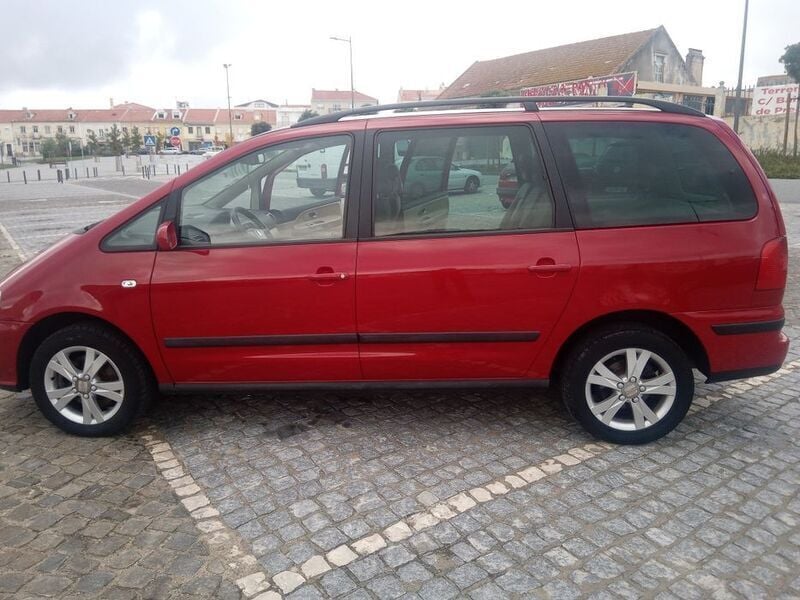 Usado Seat Alhambra 140 HP (102 kW) 2007 Monovolume