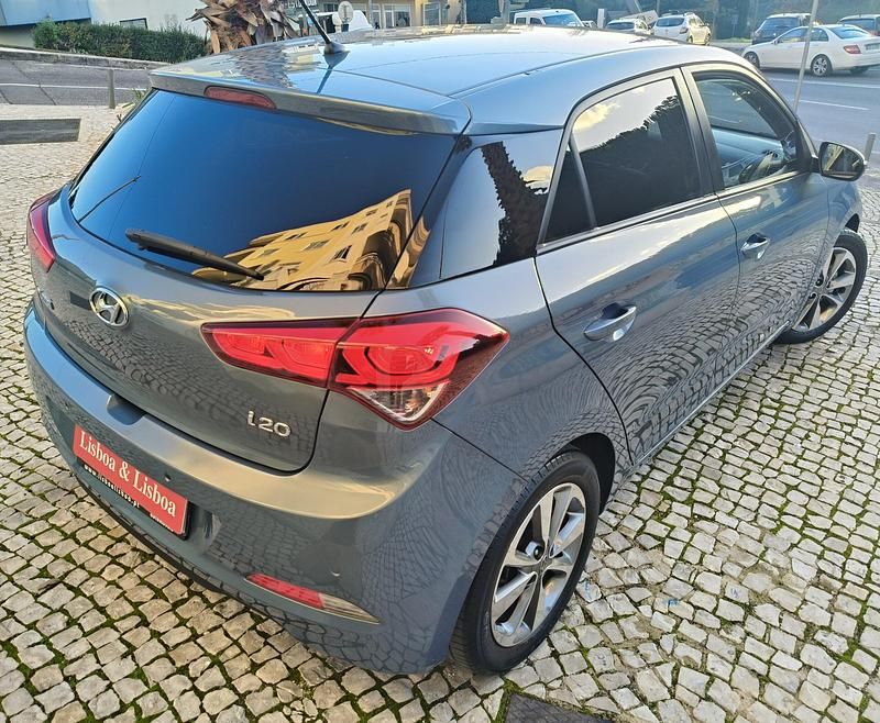 Usado Hyundai i20 Style 84 HP (61 kW) 2018 Azul