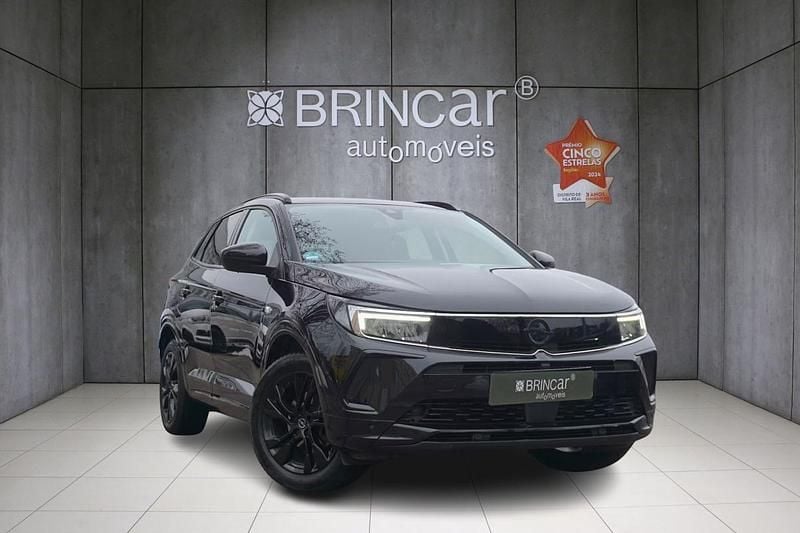 Usado Opel Grandland X GS Line 130 HP (95 kW) 2023 Preto SUV
