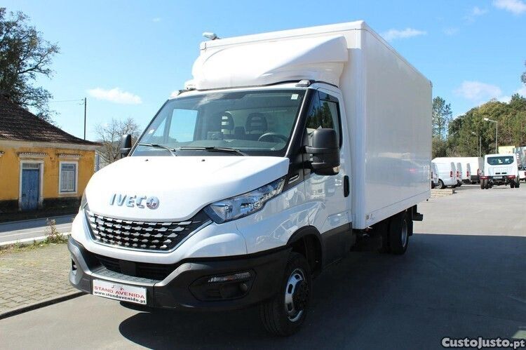 Branco Usado 2021 Iveco Daily | € 27.900 - Imagem 1/1