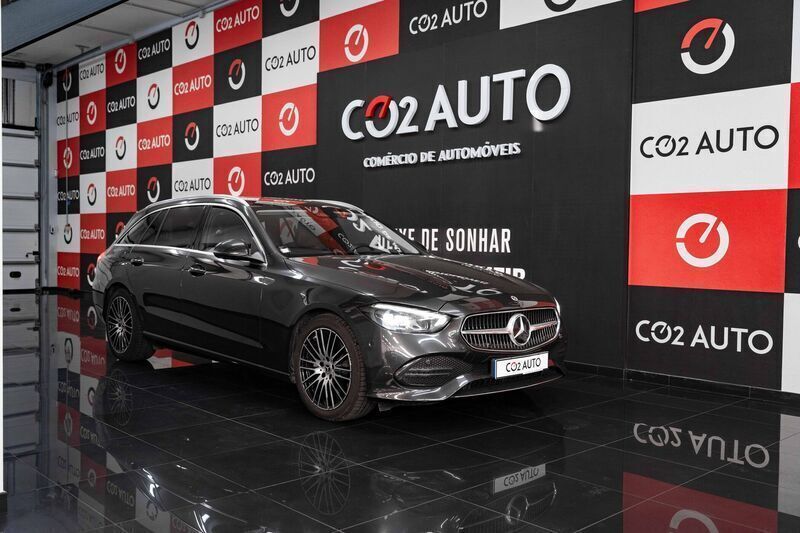 Cinza Usado 2022 Mercedes C220 Avantgarde Carrinha | € 38.900 (Bom preço) - Imagem 1/4