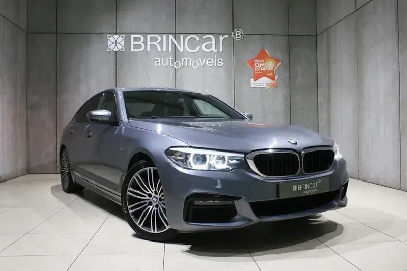 Cinza Usado 2021 BMW 520 Sedan | € 33.900 (Super Preço) - Imagem 1/4