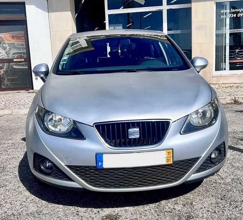 Usado Seat Ibiza Style 75 HP (55 kW) 2011 Cinza