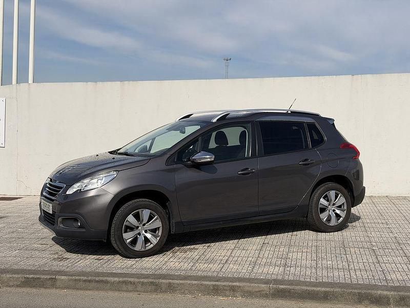 Usado Peugeot 2008 100 HP (73 kW) 2016 SUV
