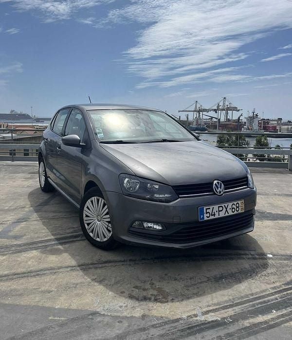 Usado 2015 VW Polo Sedan | € 8.000 (Preço justo) - Imagem 1/4