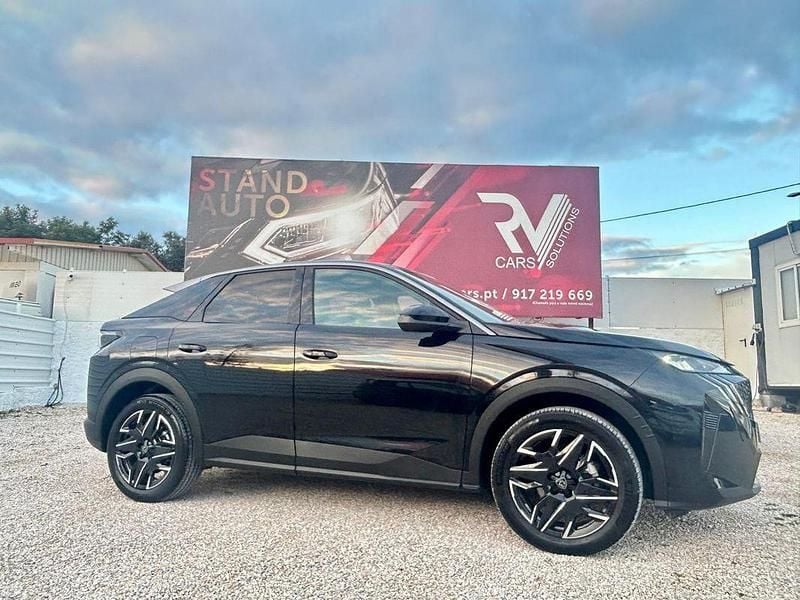 Preto Usado 2025 Peugeot 3008 Allure SUV | € 30.850 (Preço justo) - Imagem 1/4