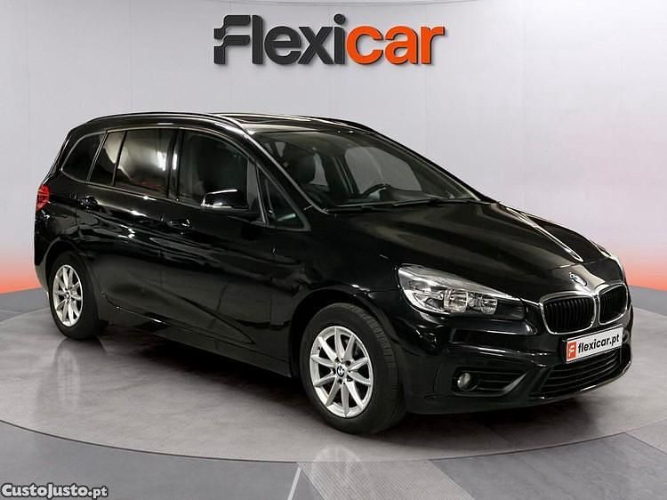 Usado BMW 216 Active Tourer Luxury Line 115 HP (84 kW) 2016 Preto Monovolume