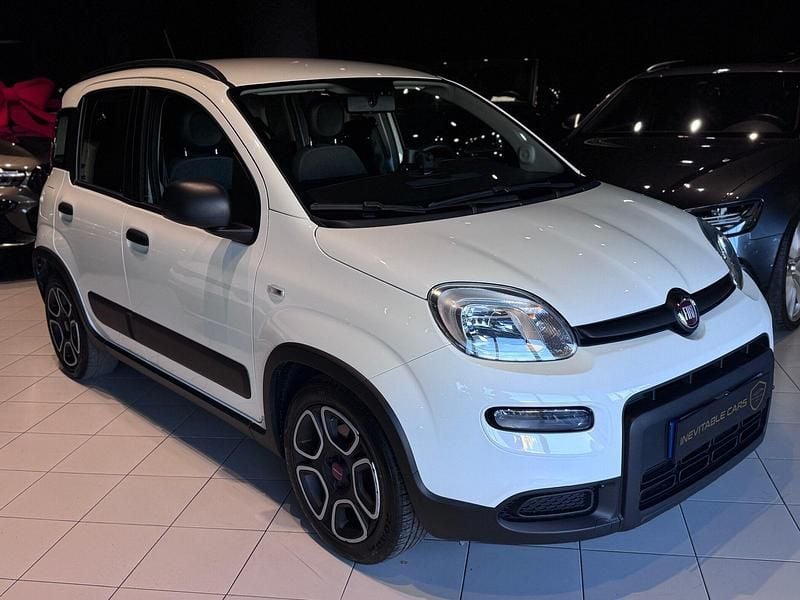 Usado Fiat Panda City Life 70 HP (51 kW) 2022 Branco Citadino
