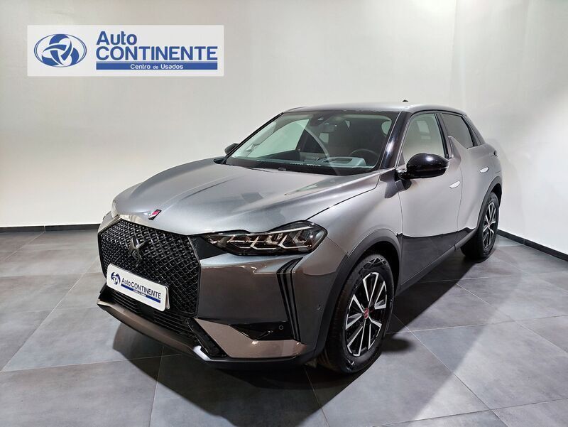 Cinzento Usado 2024 DS Automobiles DS3 Performance | € 26.450 (Caro) - Imagem 1/4