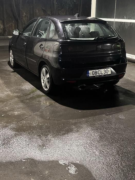 Usado 2007 Seat Ibiza Sedan | € 4.200 (Preço justo) - Imagem 1/4