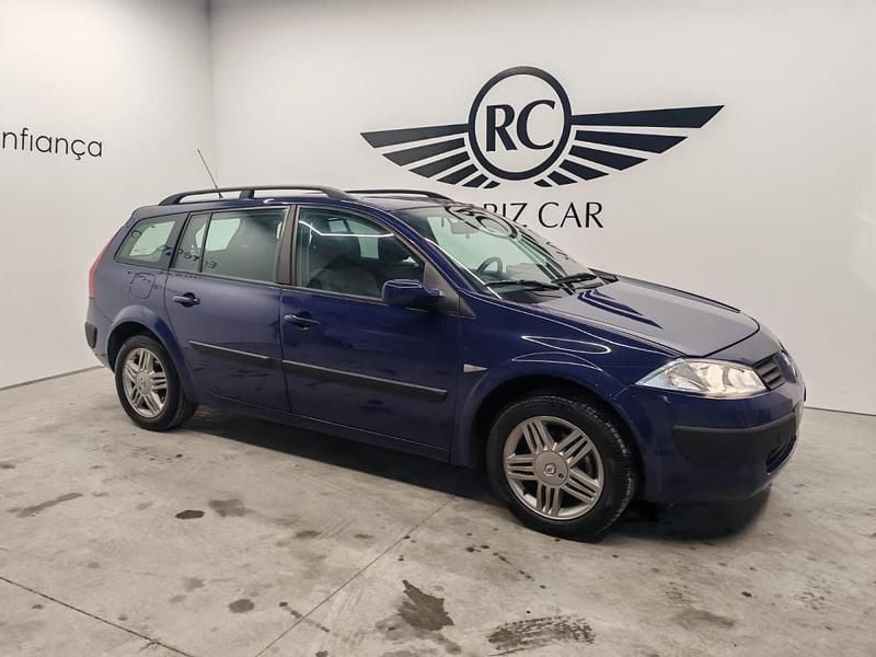 Azul Usado 2004 Renault Mégane II Carrinha | € 1.300 (Super Preço) - Imagem 1/4