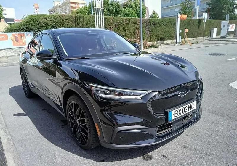 Preto Usado 2022 Ford Mustang Mach-E SUV | € 30.000 (Bom preço) - Imagem 1/2