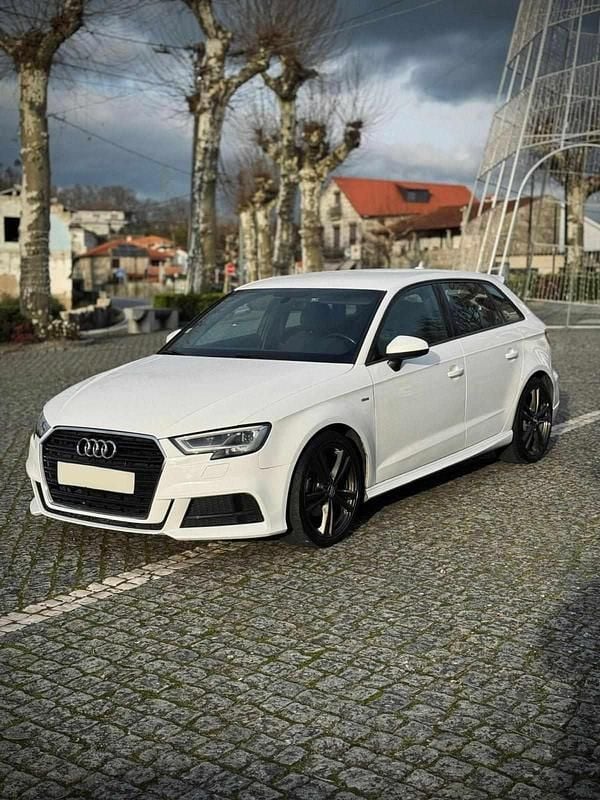 Usado Audi A3 S-Line 150 HP (110 kW) 2016 Branco Citadino
