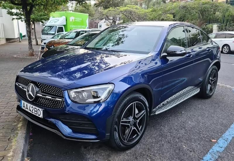 Azul Usado 2020 Mercedes GLC220 Coupé | € 57.500 (Caro) - Imagem 1/3