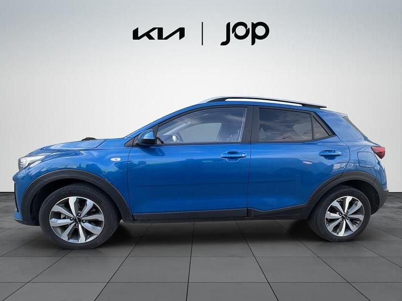 Usado Kia Stonic 79 HP (58 kW) 2025 Azul SUV