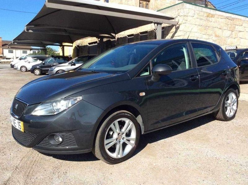 Preto Usado 2012 Seat Ibiza Style Citadino | € 11.900 (Caro) - Imagem 1/4