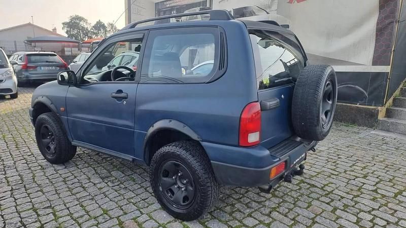 Usado Suzuki Grand Vitara 140 HP (102 kW) 2004 Azul