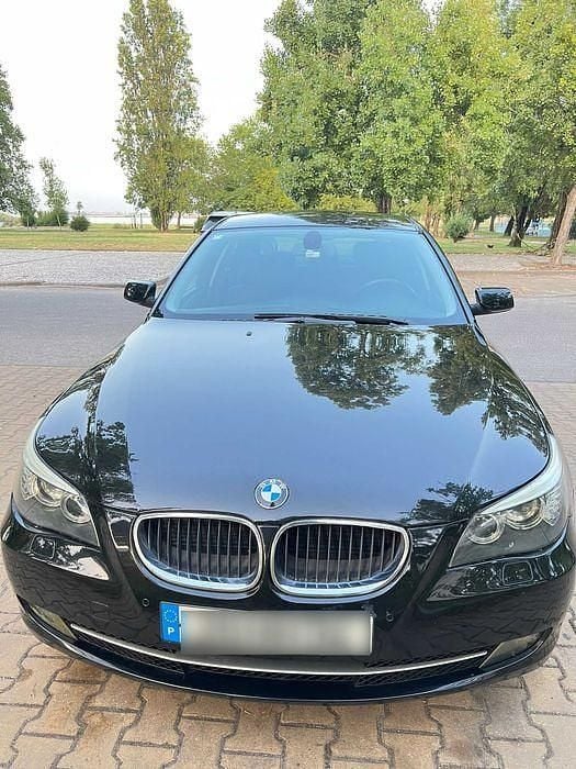 Usado 2009 BMW 520 Executive Sedan | € 8.000 (Bom preço) - Imagem 1/4