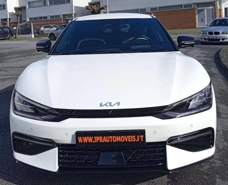Usado Kia EV6 168 kW (229 HP) 2021 Branco SUV