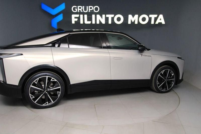 Novo DS Automobiles N°8 180 kW (245 HP) 2025 Cinza SUV