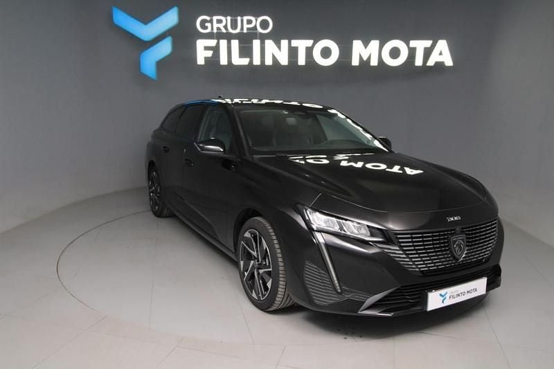 Usado Peugeot 308 Allure 130 HP (95 kW) 2024 Preto Carrinha