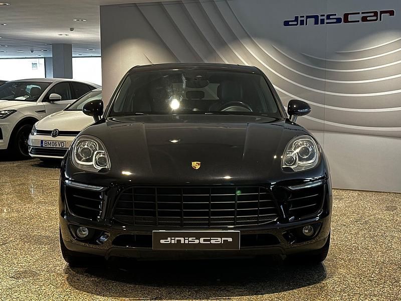 Usado Porsche Macan S 258 HP (189 kW) 2014 Preto SUV