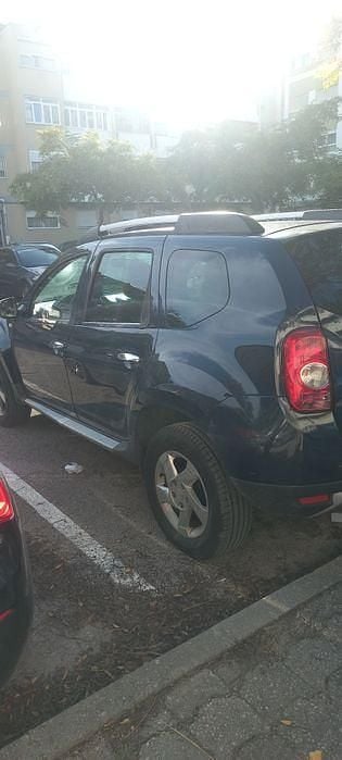 Usado 2011 Dacia Duster Sedan | € 5.000 - Imagem 1/4