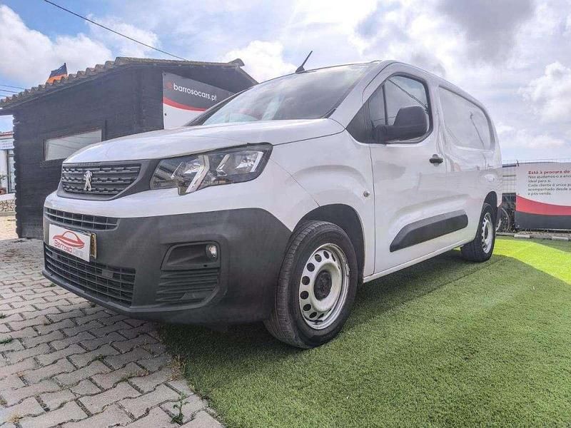 Branco Usado 2019 Peugeot Partner Van | € 14.400 - Imagem 1/4