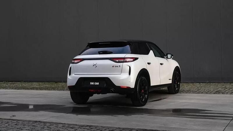 Usado DS Automobiles DS3 Crossback So Chic 102 HP (75 kW) 2021 Branco SUV