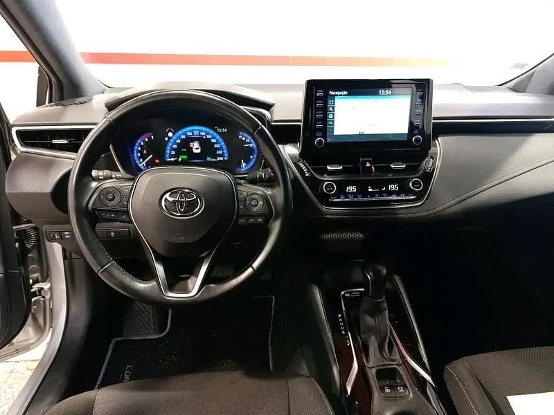 Usado Toyota Corolla Comfort 122 HP (89 kW) 2022 Cinza Carrinha