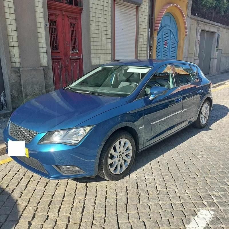 Azul Usado 2014 Seat Leon Ecomotive Citadino | € 9.900 (Super Preço) - Imagem 1/4
