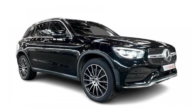 Usado Mercedes GLC300 AMG line 306 HP (225 kW) 2020 Preto SUV