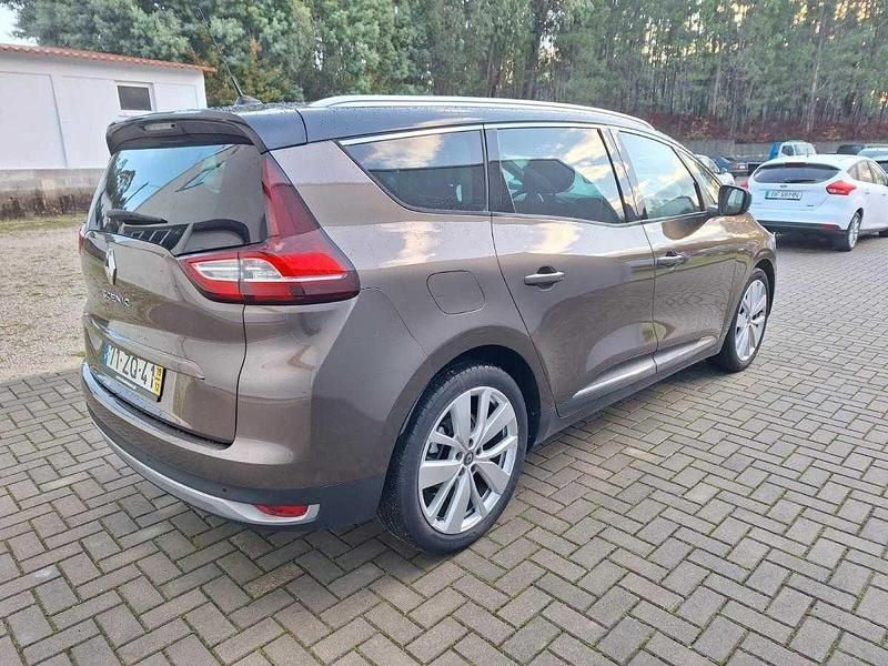 Usado Renault Grand Scénic IV 140 HP (102 kW) 2019 Outra Monovolume