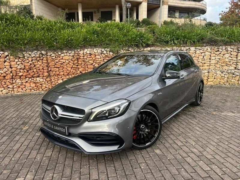 Cinzento Usado 2016 Mercedes A45 AMG AMG | € 36.998 (Preço elevado) - Imagem 1/4